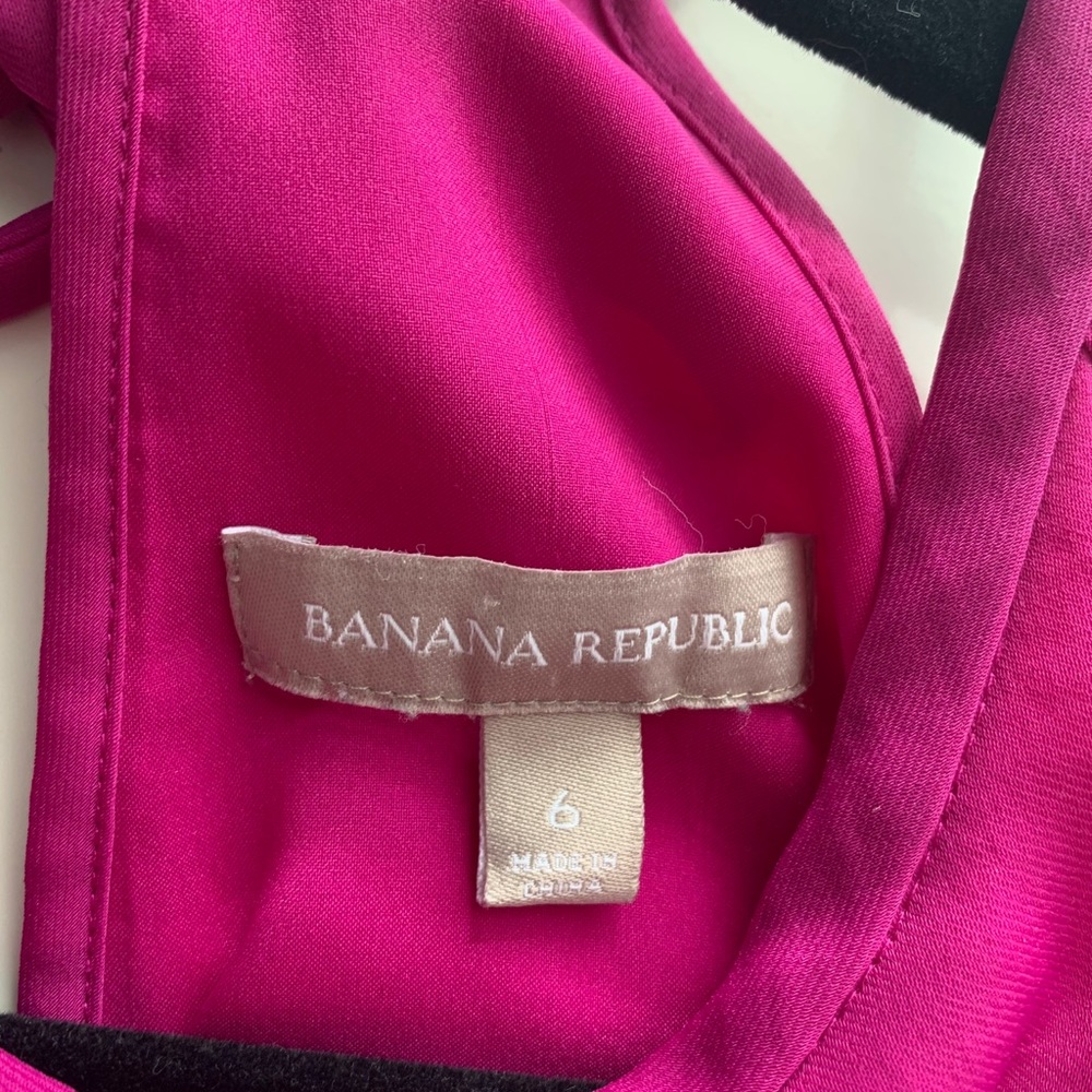 Banana Republic silky dress - Picture 2 of 2
